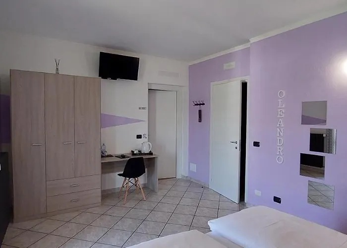 Eden 4*